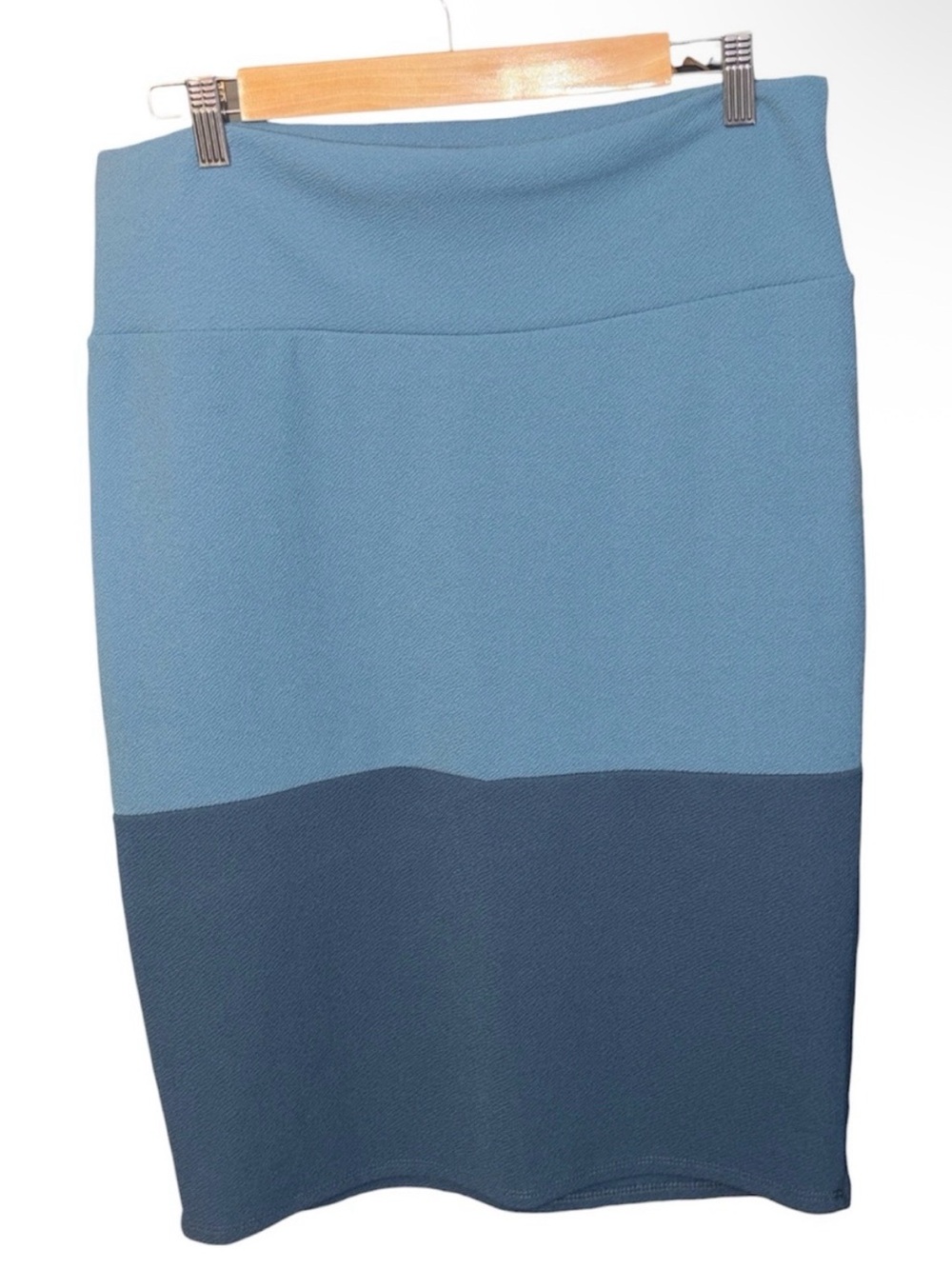 NWT XL LuLaRoe Two-Tone Light Blue and Deep Blue Pencil Skirt